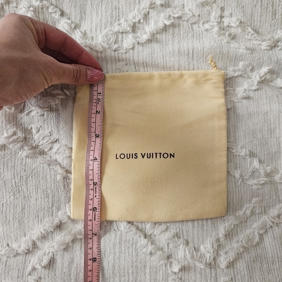 Louis Vuitton LV Drawstring Dust bag - Picture 5 of 5